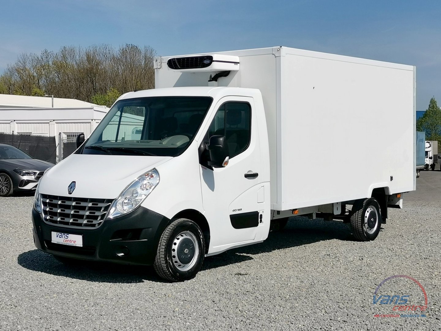 Renault MASTER 170DCI VALNÍK 8 PALET/ MĚCHY/ KLIMA