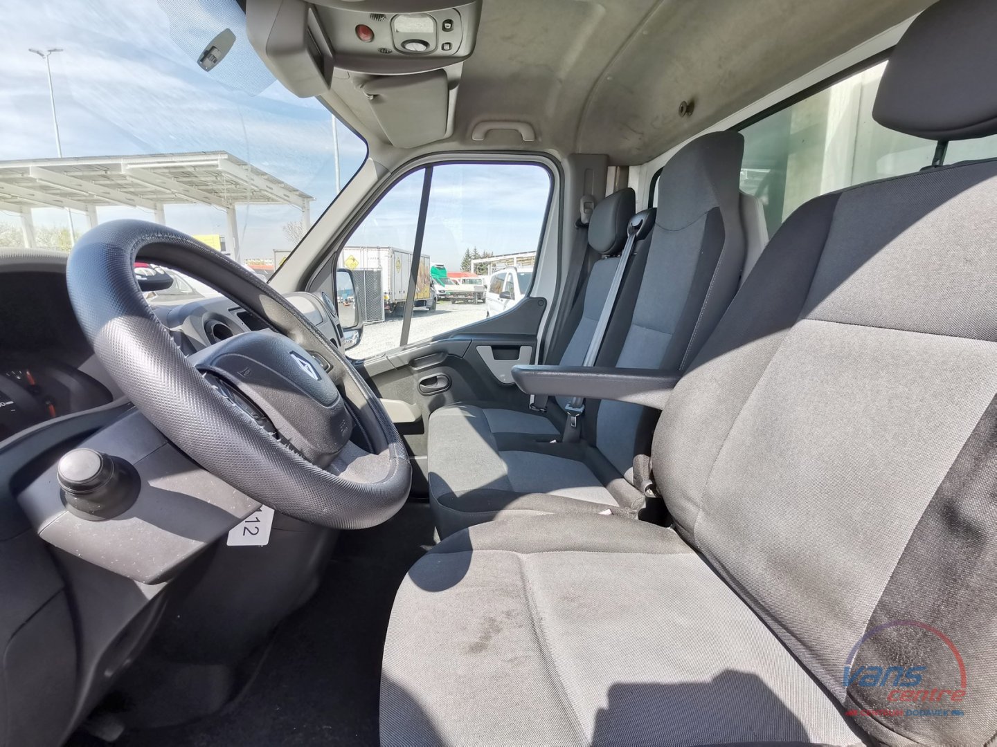 Renault MASTER 170DCI VALNÍK 8 PALET/ MĚCHY/ KLIMA