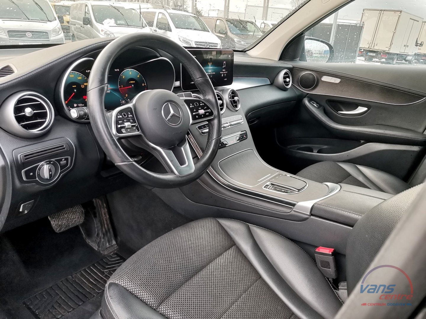 Mercedes-Benz GLC 220D 4MATIC/ EXCLUSIVE/ ADVANTAGE/ TAŽNÉ/ ČR
