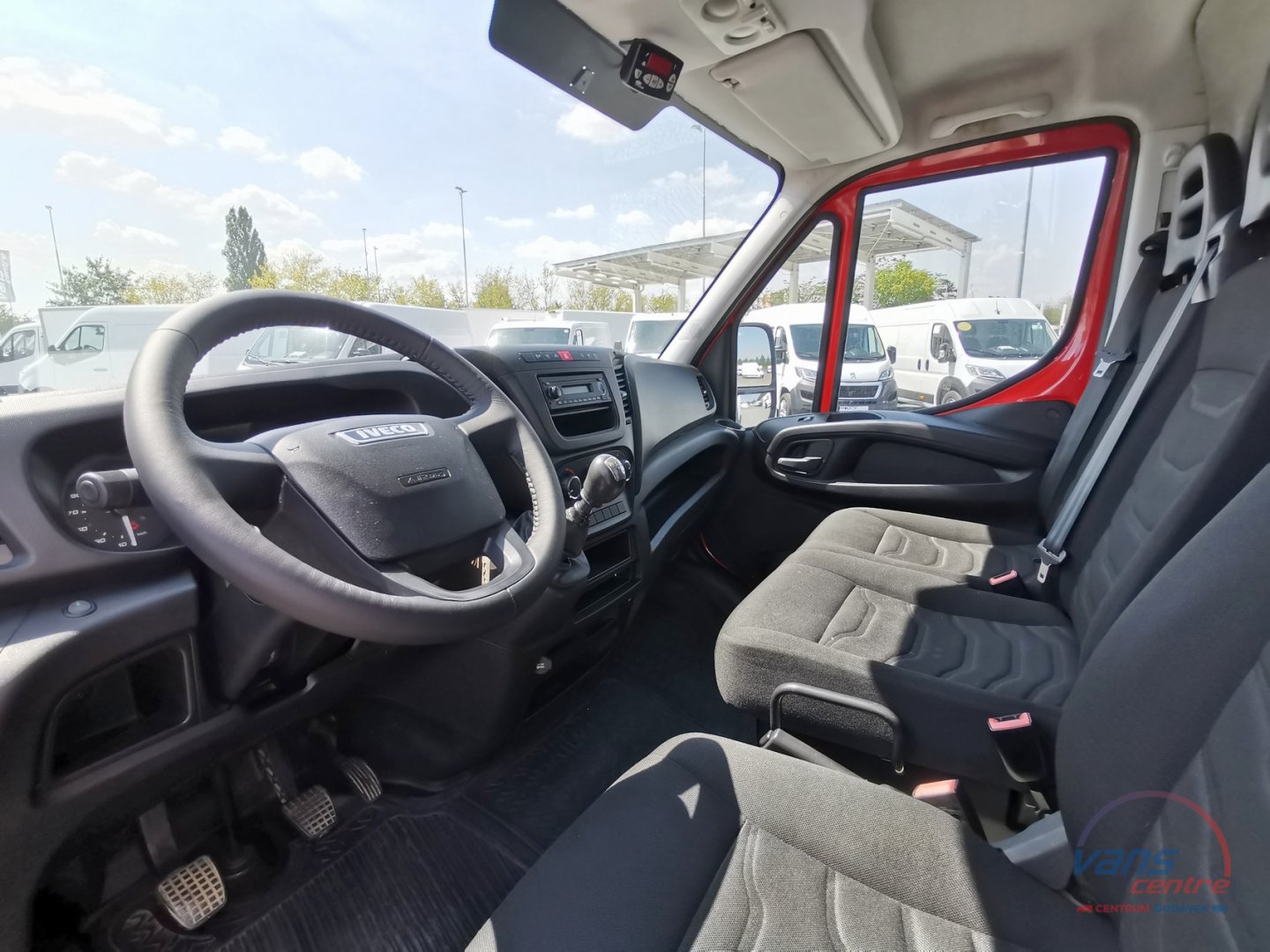 Iveco DAILY 50C15 CHLAĎÁK/ 8 PALET/ DO 3,5T/ ČR