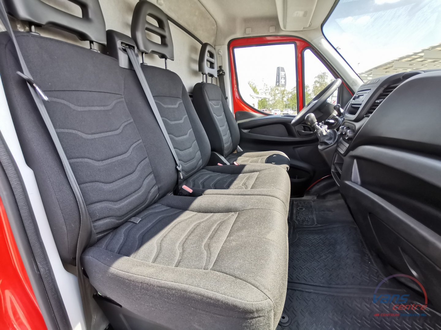 Iveco DAILY 50C15 CHLAĎÁK/ 8 PALET/ DO 3,5T/ ČR