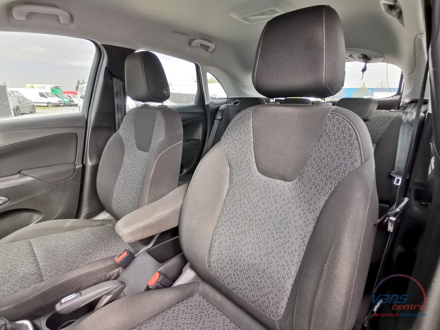 Opel CROSSLAND X 1.2/81KW ENJOY/ 93070KM/ ČR/1.MAJITEL