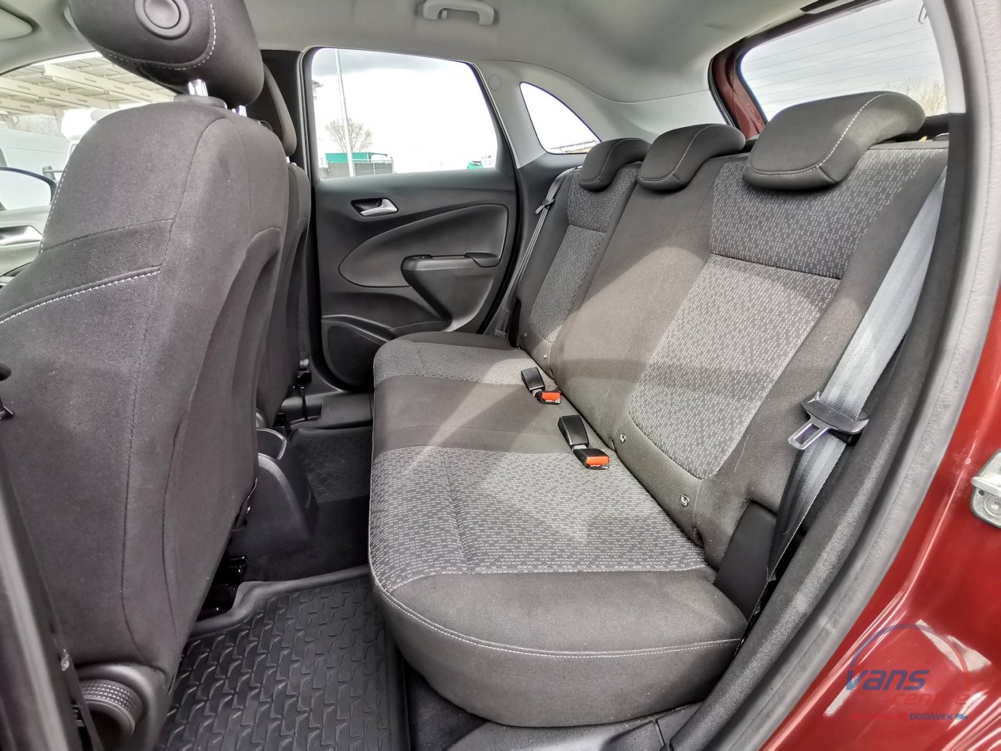 Opel CROSSLAND X 1.2/81KW ENJOY/ 93070KM/ ČR/1.MAJITEL