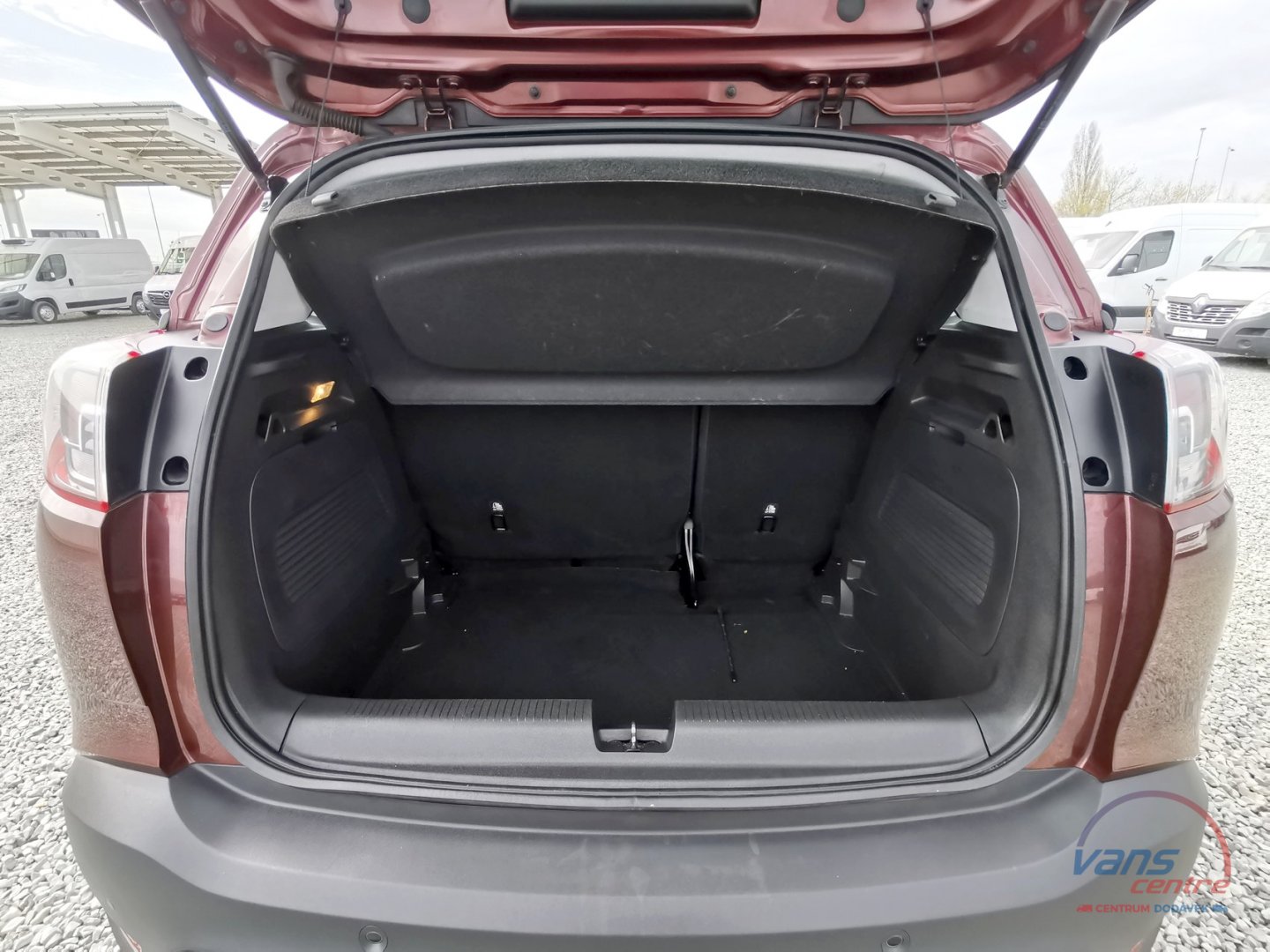Opel CROSSLAND X 1.2/81KW ENJOY/ 93070KM/ ČR/1.MAJITEL