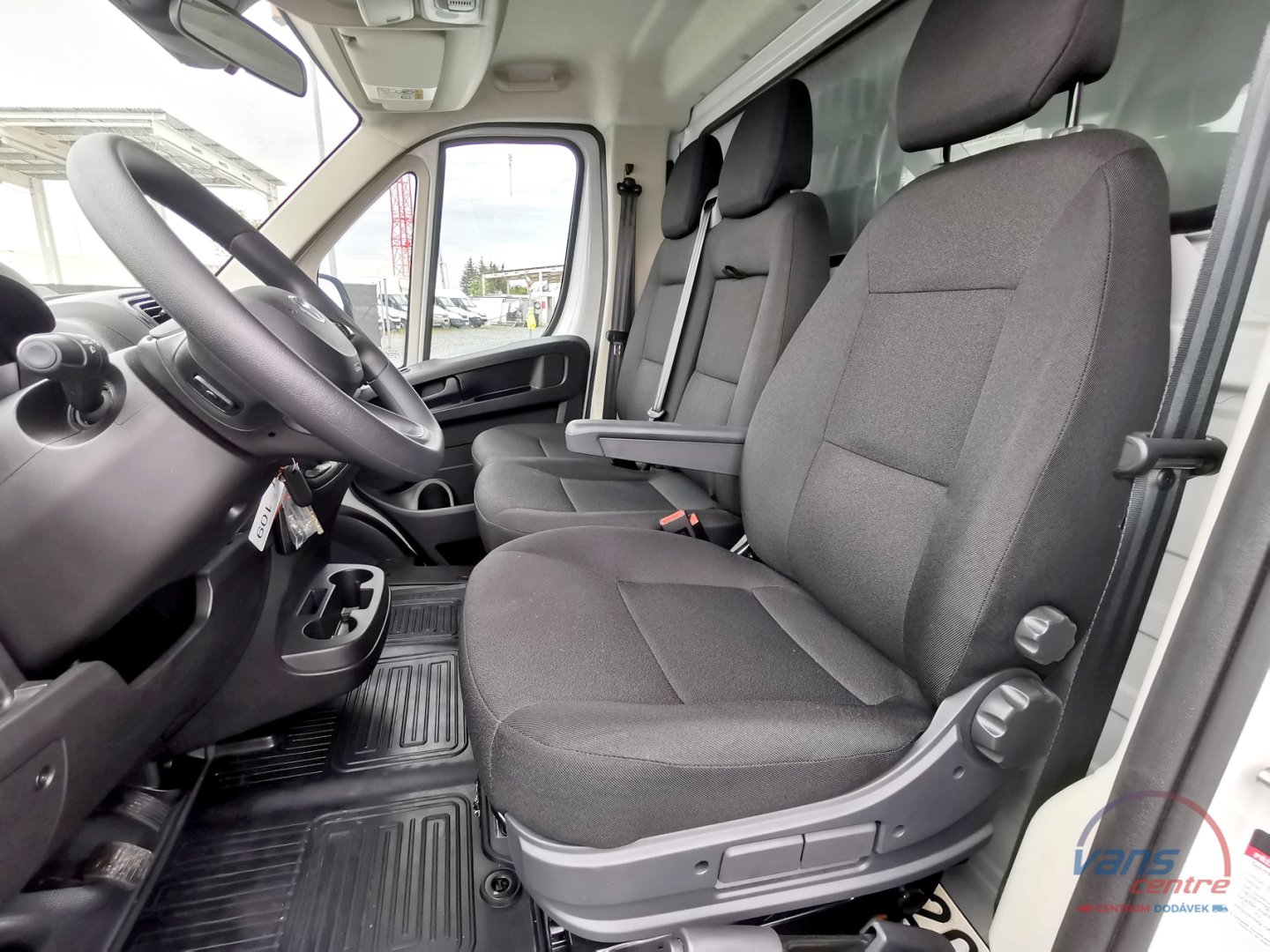 Toyota PROACE MAX 2.2D SHRNOVACÍ 10 PALET/ ZÁRUKA 