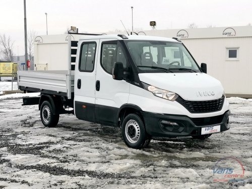 Iveco DAILY 35S14 3 STR.SKLÁPĚČ/ 7 MÍST/ TAŽNÉ