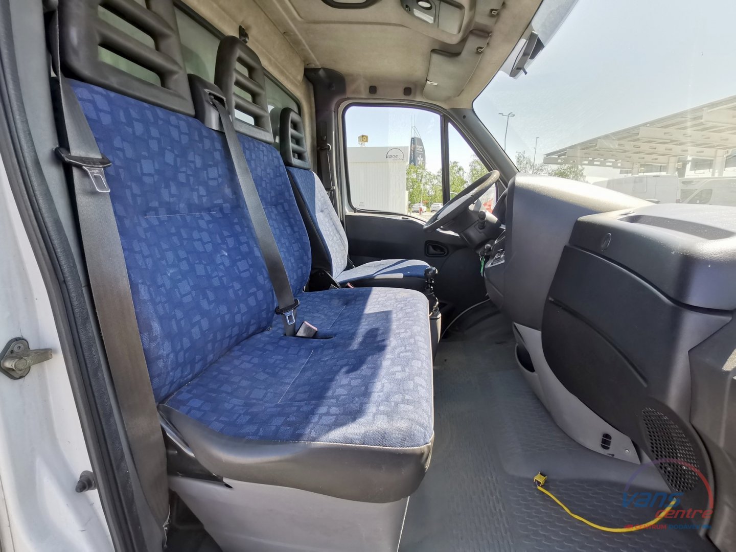 Iveco DAILY 35S18 SHRNOVAČKA 10 PALET/ MĚCHY/ KLIMA