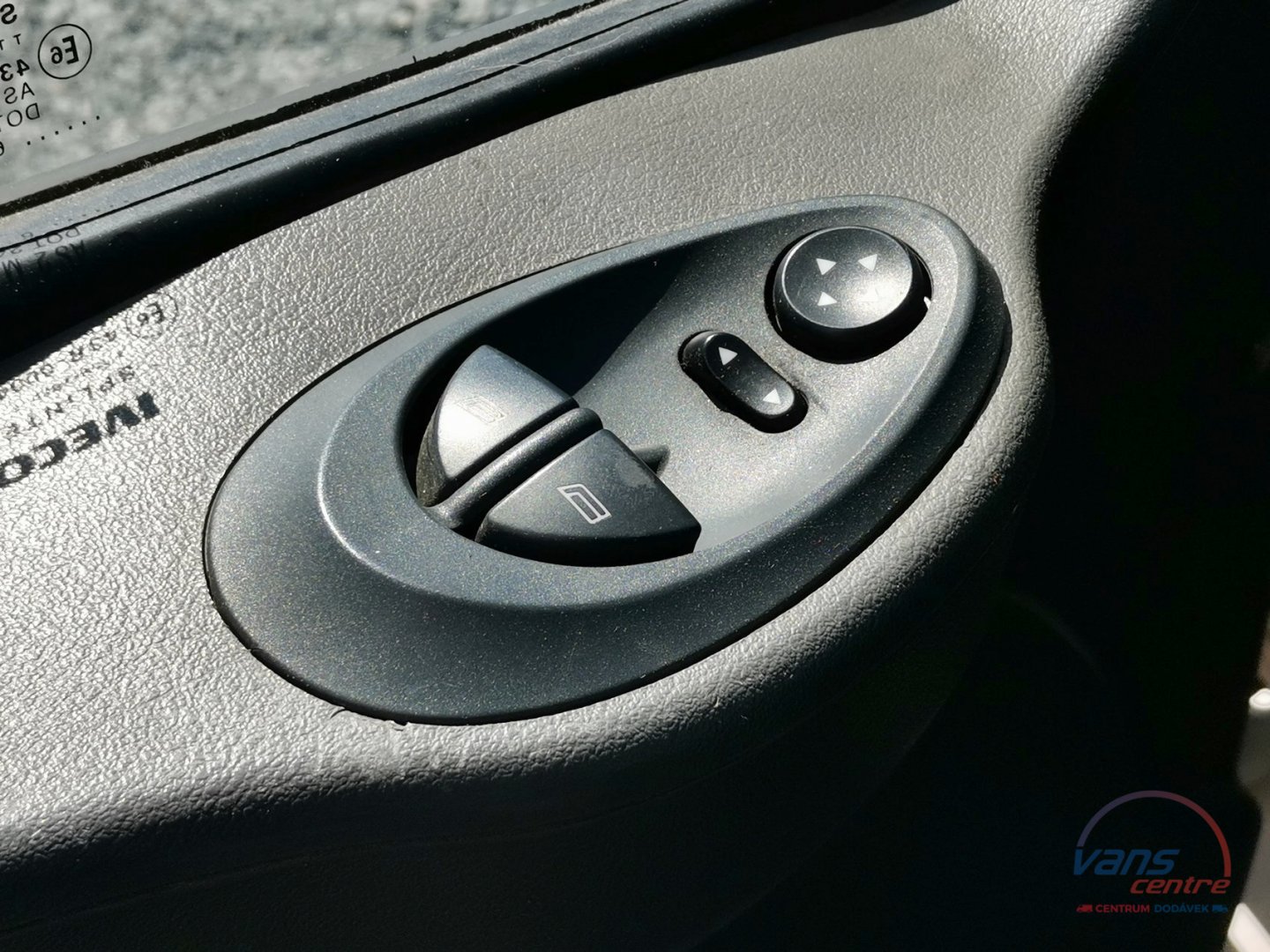 Iveco DAILY 3.0/122KW VALNÍK 8 PALET/ HYDR.ČELO