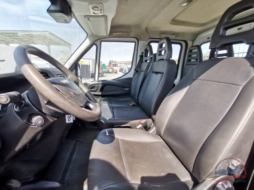 Iveco DAILY 50C15 VALNÍK 4,5M/ 7 MÍST/ TAŽNÉ/ 3,5T