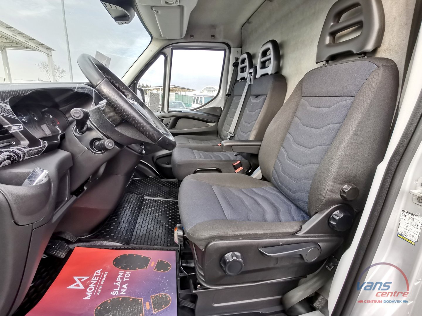 Iveco DAILY 35S14 CNG/ HI-MATIC/ SUPERMAXI XL/ ČR 