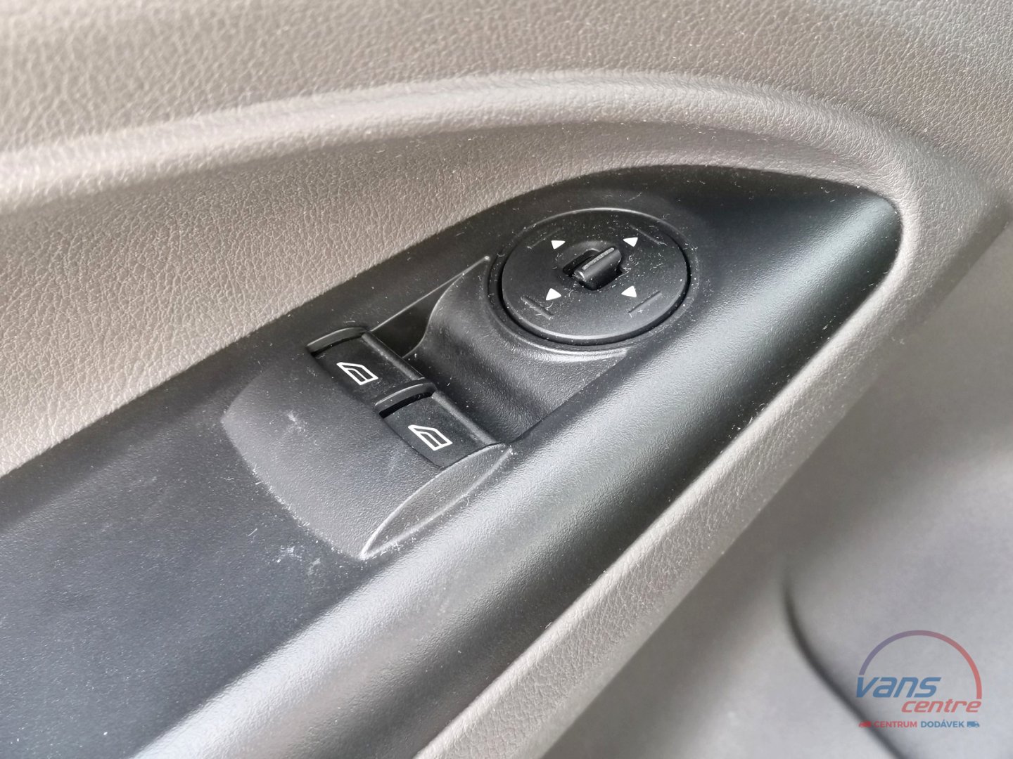 Ford TRANSIT CONNECT MAXI 1.5TDCI/74KW KLIMA/ 38955KM