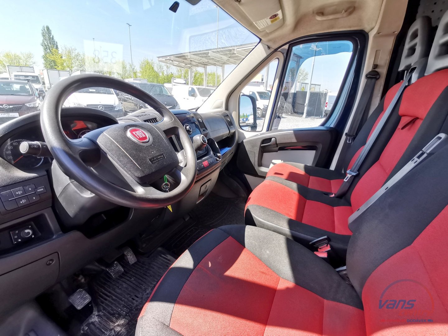 Fiat DUCATO 115MJET L2H2/ 7 MÍST/ NEZ.TOPENÍ/ TAŽNÉ