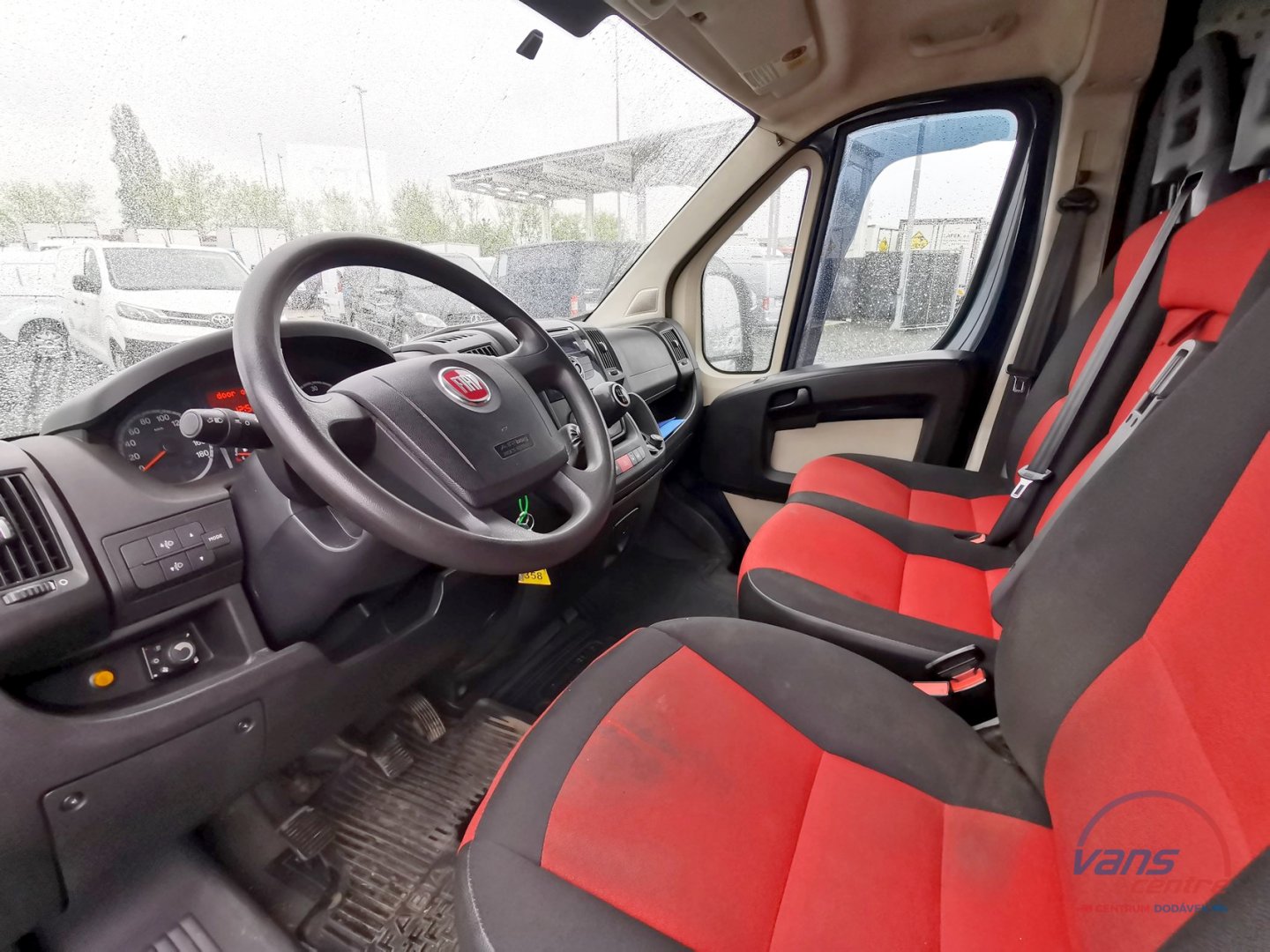 Iveco DAILY 35S16 HI-MATIC/ SKŘÍŇ 8 PALET/ AUTO.KLIMA