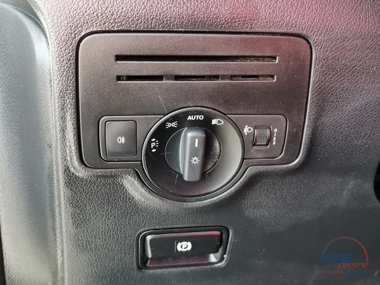 Mercedes-Benz VITO 110CDI L2H1/ KAMERA/ KLIMA/ ČR/ 1.MAJ.