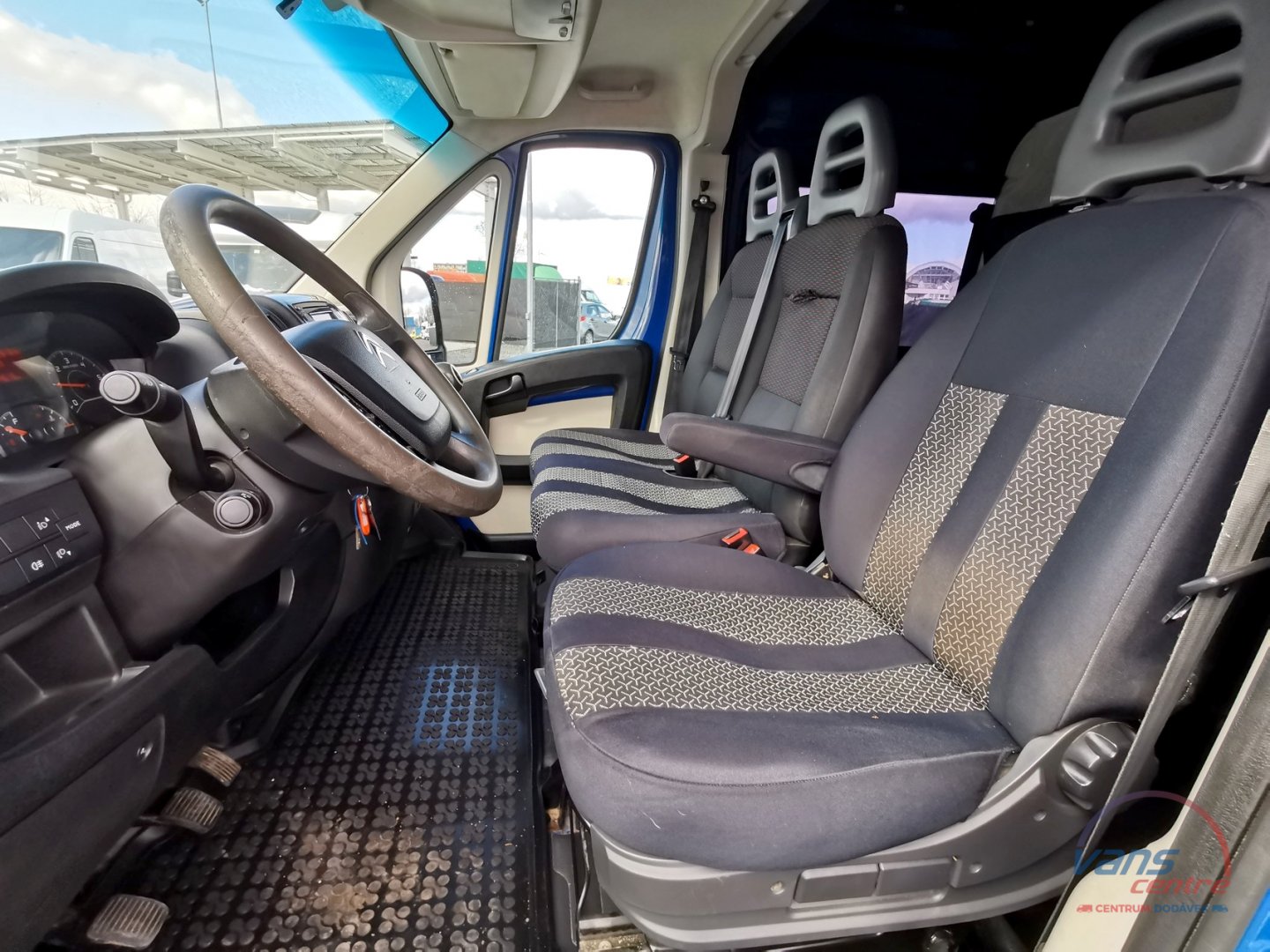 Iveco DAILY 50C18 VALNÍK 3,3M/ 6 MÍST / HYD.RUKA EFFER/ TAŽNÉ 3,