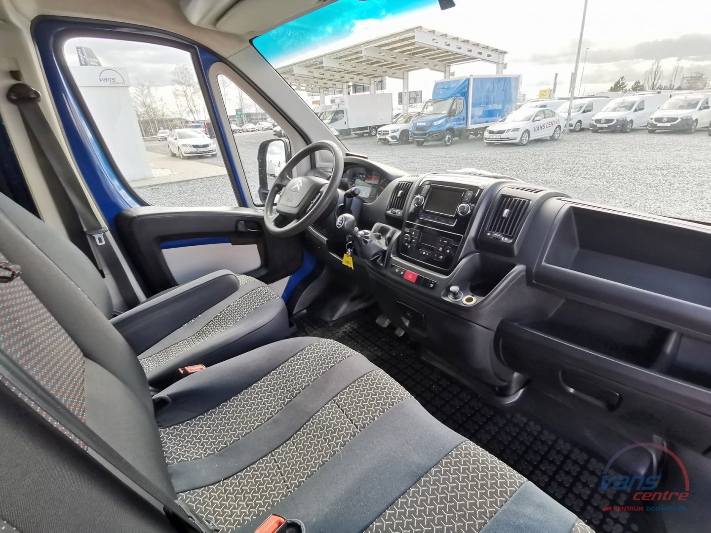 Iveco DAILY 50C18 VALNÍK 3,3M/ 6 MÍST / HYD.RUKA EFFER/ TAŽNÉ 3,