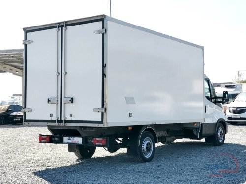 Iveco DAILY 35S18 CHLAĎÁK/ 8 PALET/ MĚCHY/ ČR/1.MAJ.