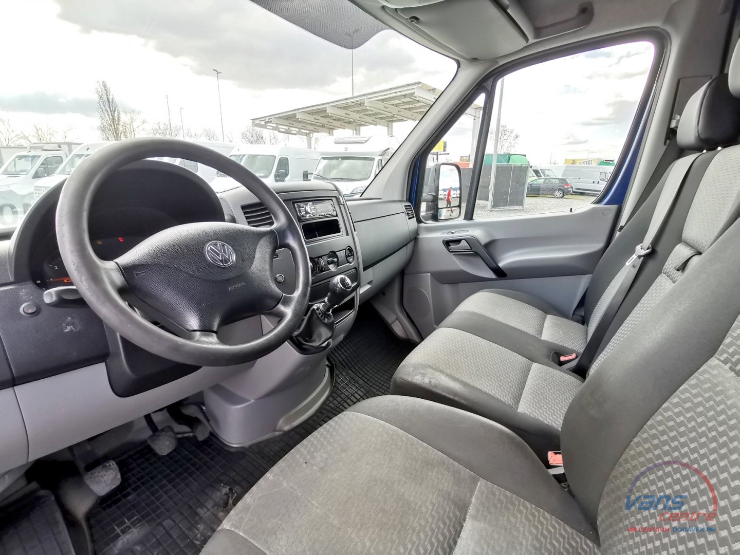 Volkswagen CRAFTER 2.0TDI/100KW SKŘÍŇ/CHLADÍ/ 2 KOMORY/MĚCHY 