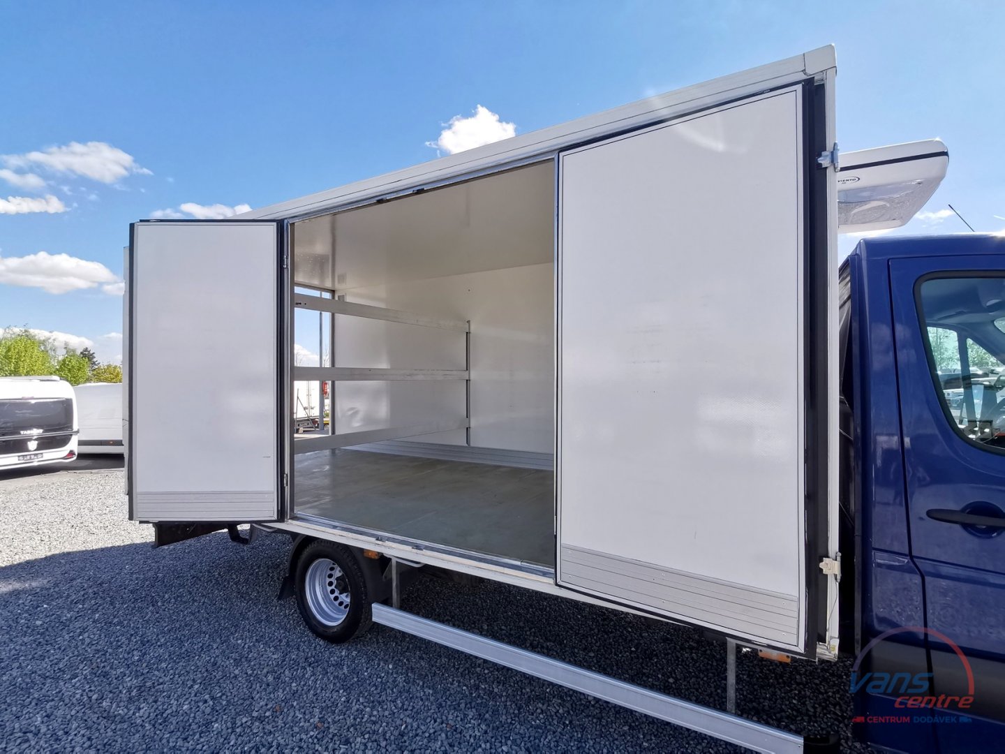 Volkswagen CRAFTER 2.0TDI/120KW SKŘÍŇ/ CHLADÍ/ 10 PALET/ MĚCHY