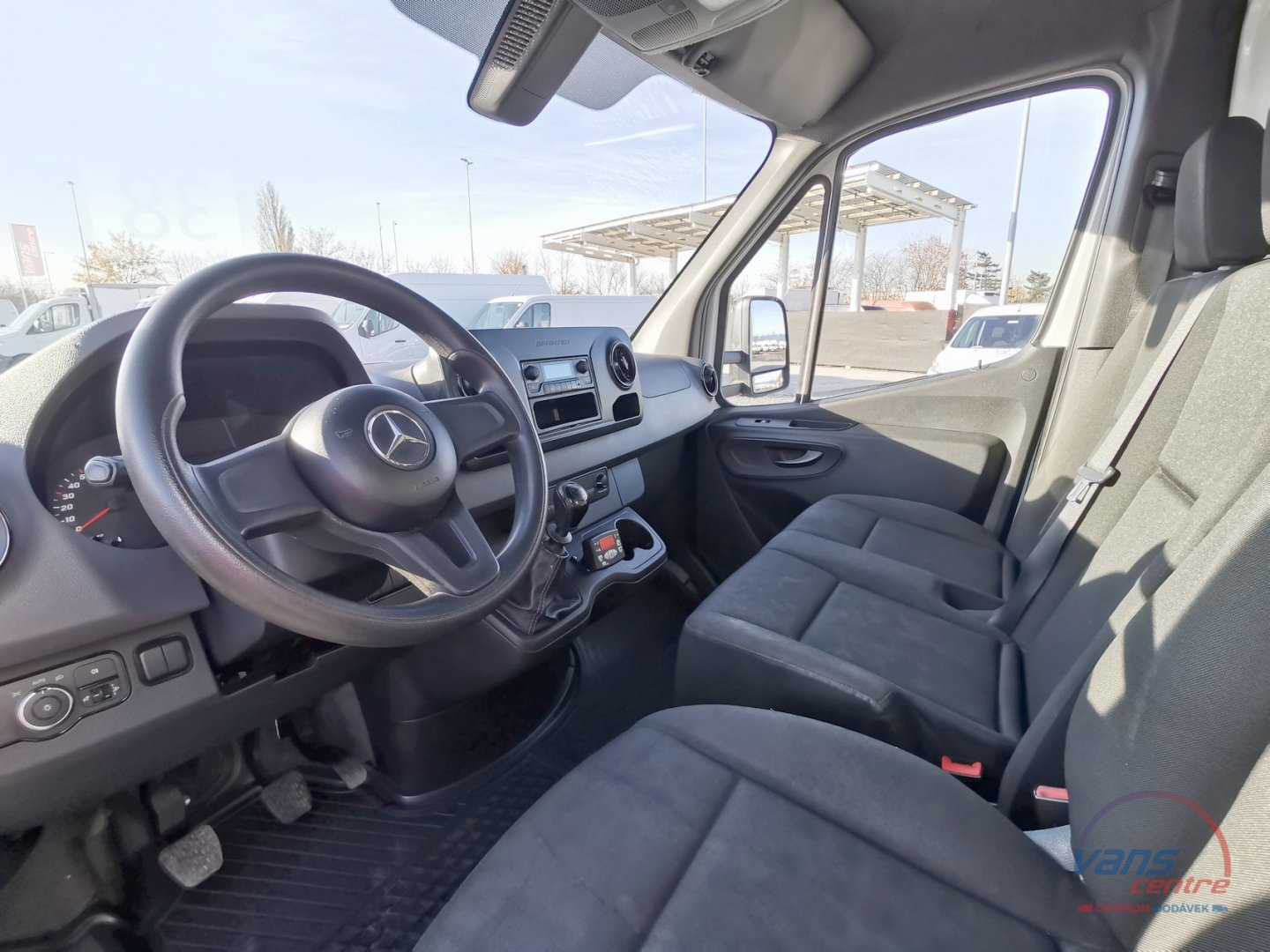 Renault MASTER 130DCI SKŘÍŇ 8 PALET/ KLIMA/ 123960KM