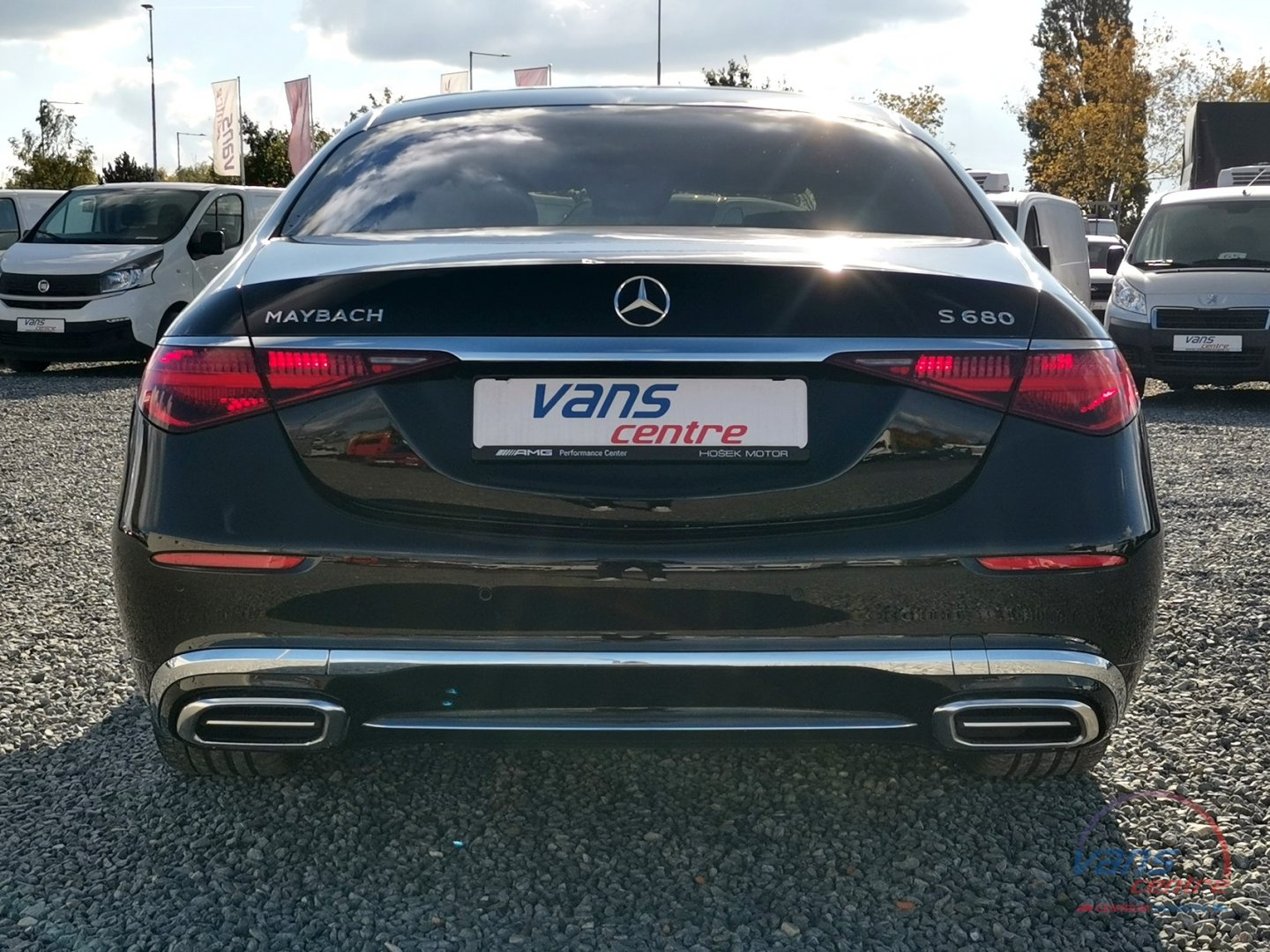 Mercedes-Benz MAYBACH S 680 4MATIC/ CHAUFFEUR/ MASSAGE/ ZÁRUKA