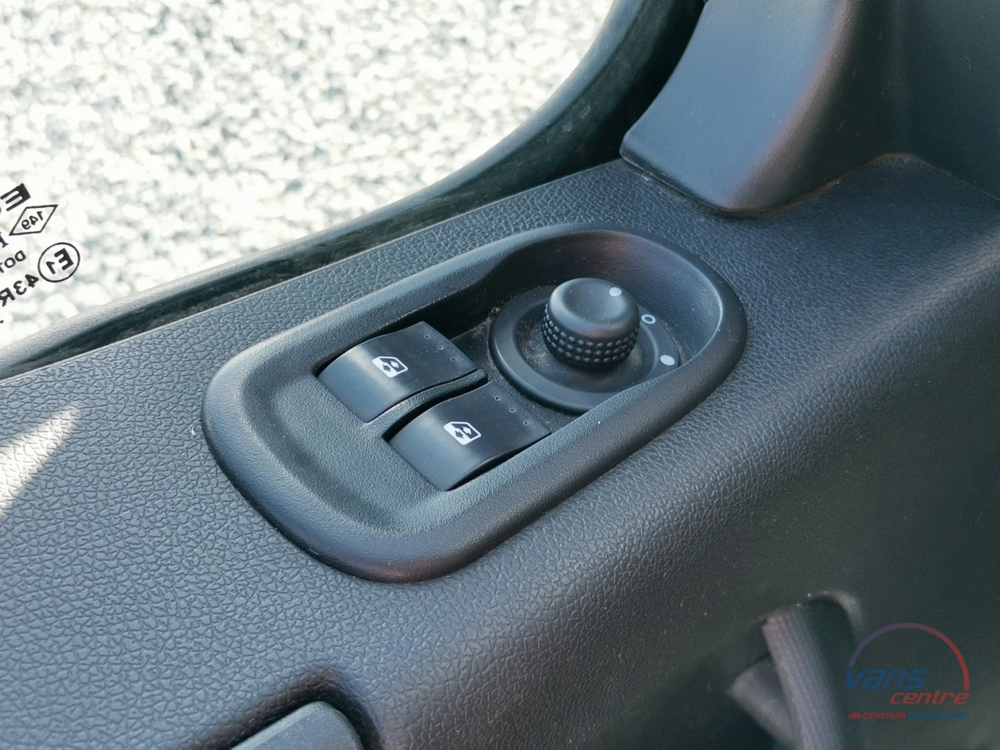 Renault MASTER 150DCI SKŘÍŇ/ CHLADÍ/MRAZÍ 7 PALET/ ČR