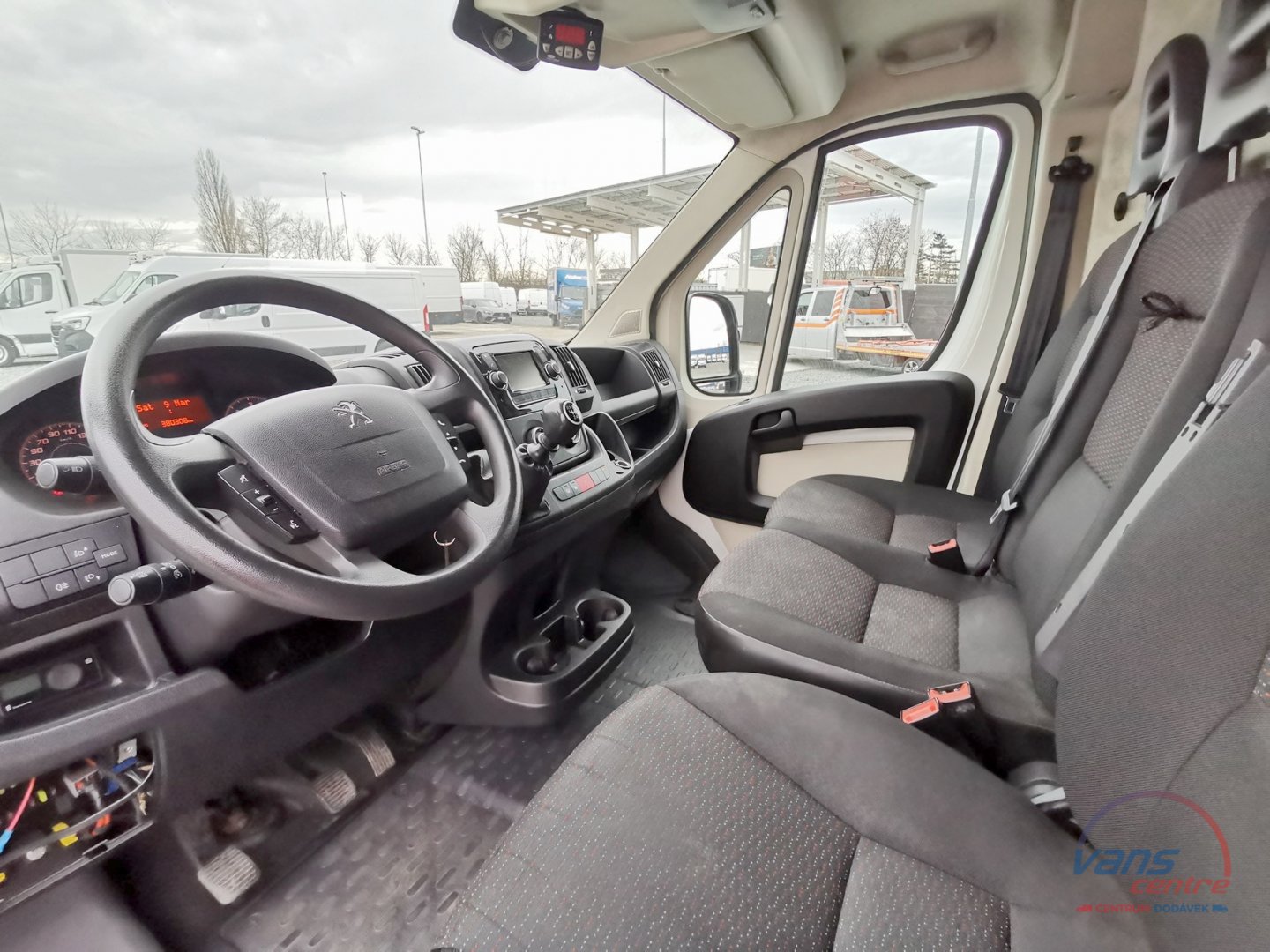 Peugeot BOXER 2.0HDI/120KW L5H3/ CHLADÍ/TOPÍ/ ČR