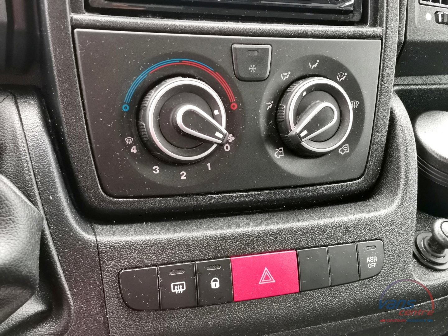 Fiat DUCATO 180/2.3 VALNÍK 10 PALET/ MĚCHY/ KLIMA 
