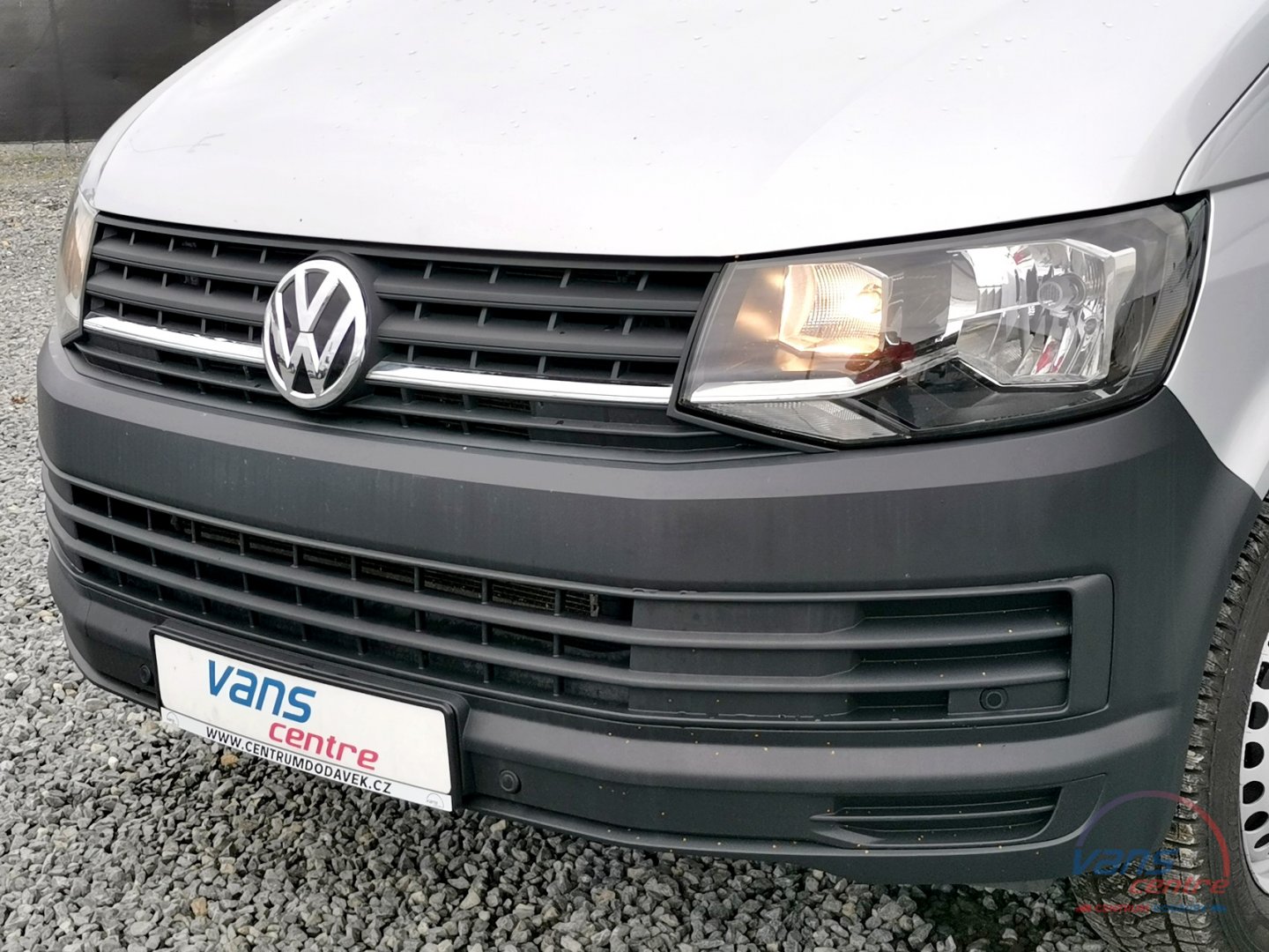 Volkswagen TRANSPORTER 2.0TDI/110KW DSG/ L2H1/ 9 MÍST/ KLIMA 
