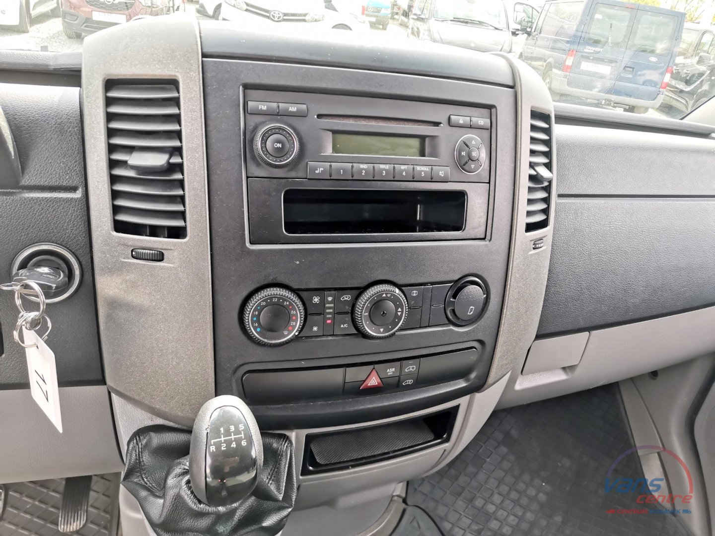 Mercedes-Benz SPRINTER 313DI STŘEDNÍ/ MRAZÍ/ CHLADÍ/ ČR 