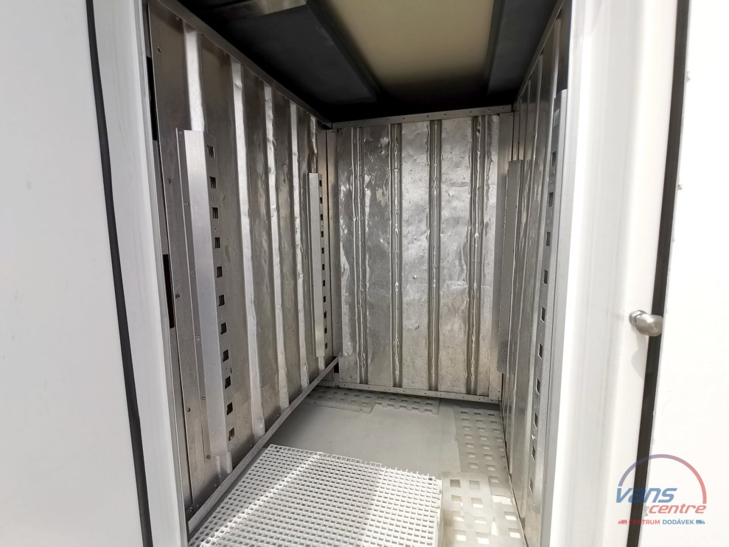 Volkswagen LT 28 2.5TDI/66KW MRAZÍ/CHLADÍ/EUTEKTICKÉ/380V