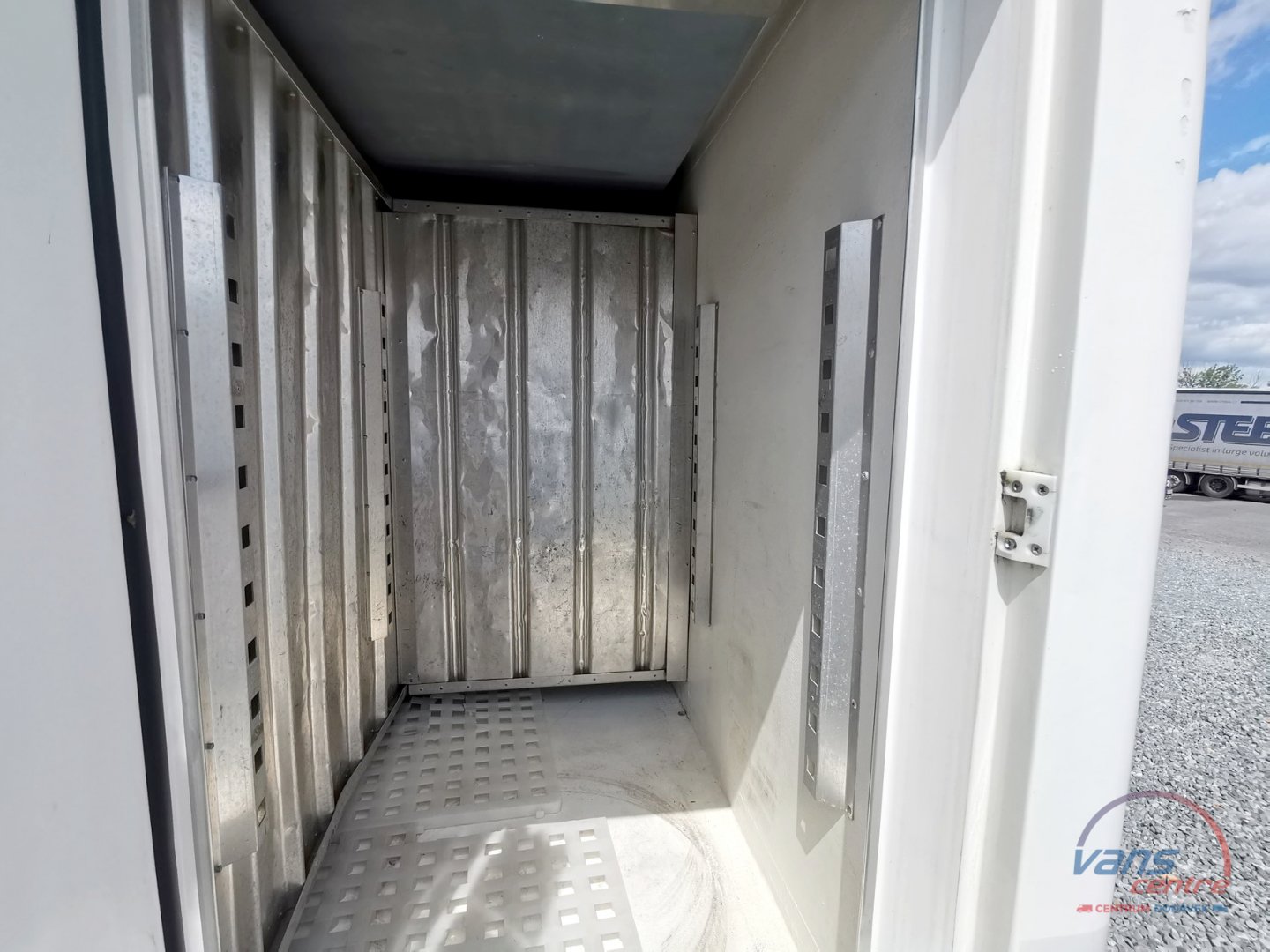 Volkswagen LT 28 2.5TDI/66KW MRAZÍ/CHLADÍ/EUTEKTICKÉ/380V
