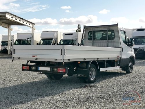 Iveco DAILY 50C18 VALNÍK 4,2M/ MĚCHY/ DO 3,5T