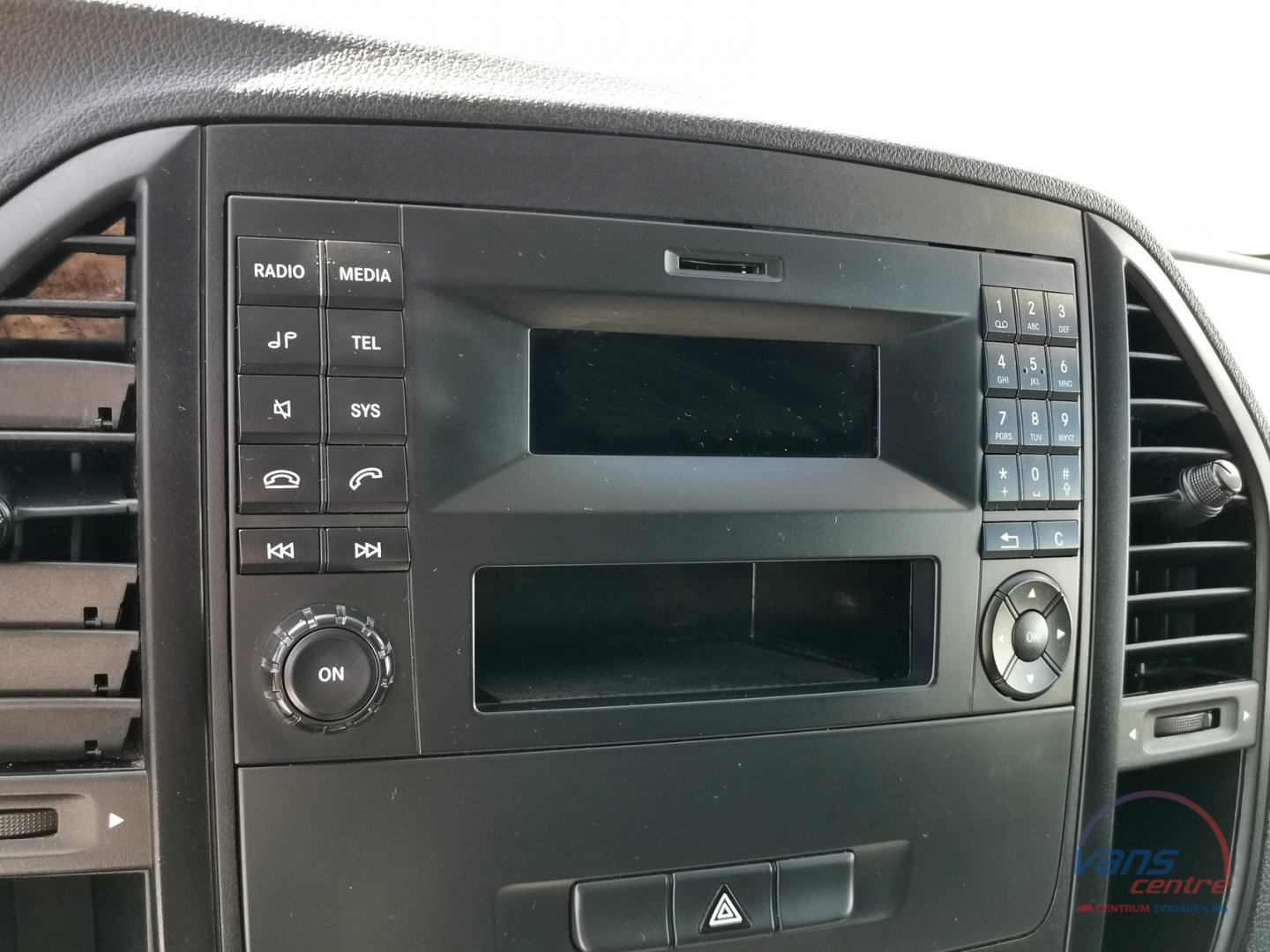 Mercedes-Benz VITO 111CDI L1H1/ KLIMA/ TEMPOMAT/ ČR