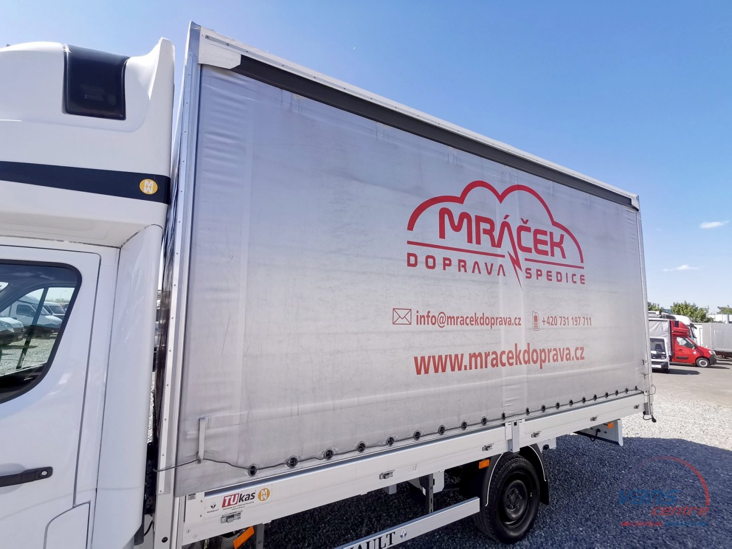 Renault MASTER 165DCI SHRNOVACÍ/ 10 PALET/ MĚCHY