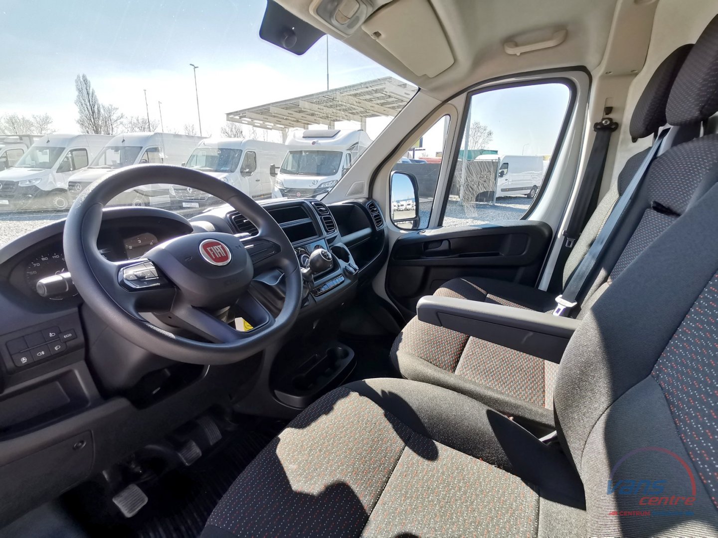Iveco DAILY 72C18 HI-MATIC/ SKŘÍŇ 15 PALET / HYDR.ČELO