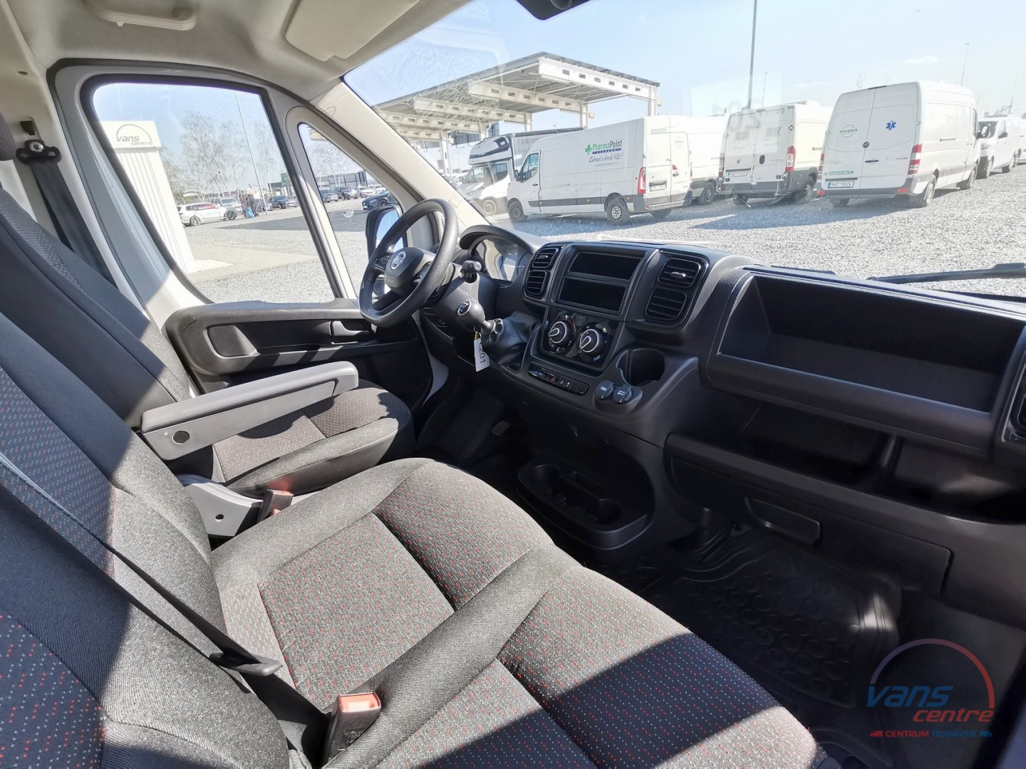 Iveco DAILY 72C18 HI-MATIC/ SKŘÍŇ 15 PALET / HYDR.ČELO