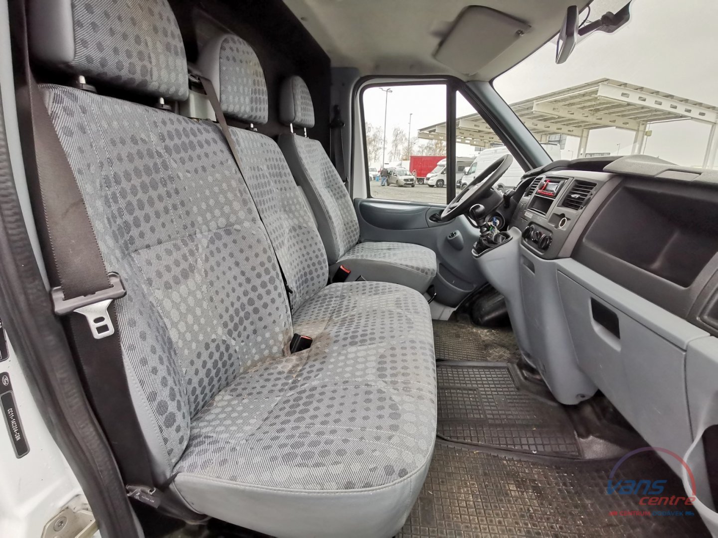 Ford TRANSIT 2.2TDCI/74KW L1H1/ TAŽNÉ/ ZAHRÁDKA