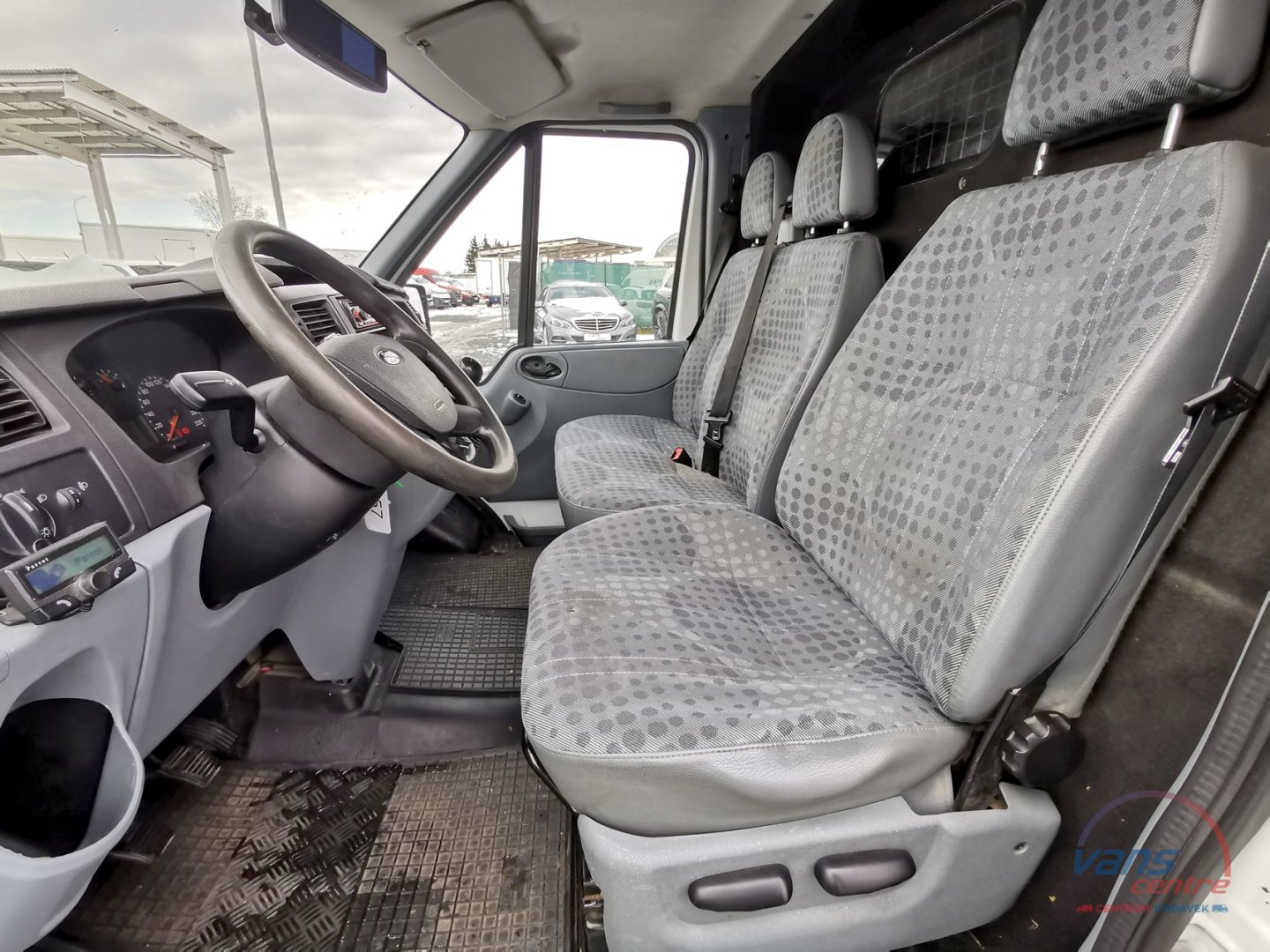 Ford TRANSIT 2.2TDCI/74KW L1H1/ TAŽNÉ/ ZAHRÁDKA