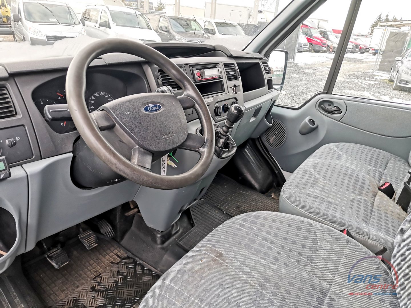 Ford TRANSIT 2.2TDCI/74KW L1H1/ TAŽNÉ/ ZAHRÁDKA