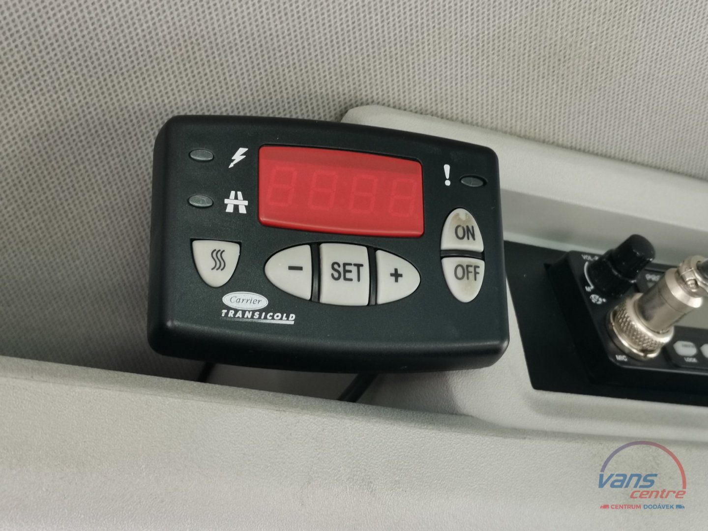 MAN TGE 3.180 MRAZÍ/CHLADÍ/ 6 PALET/ 380V