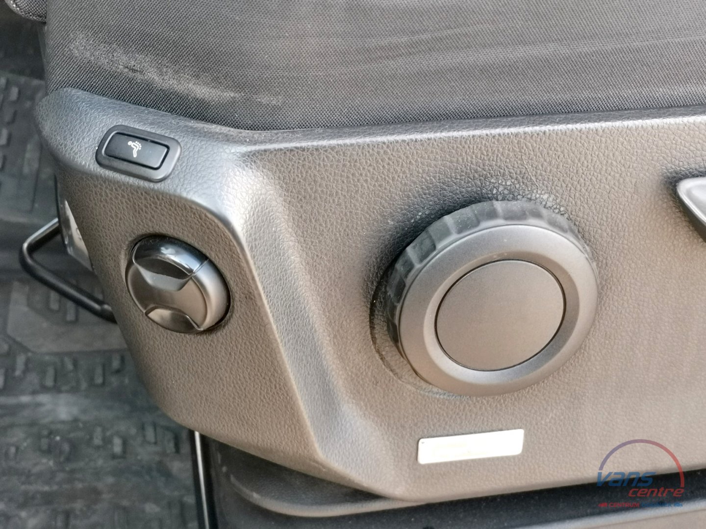 MAN TGE 3.180 MRAZÍ/CHLADÍ/ 6 PALET/ 380V