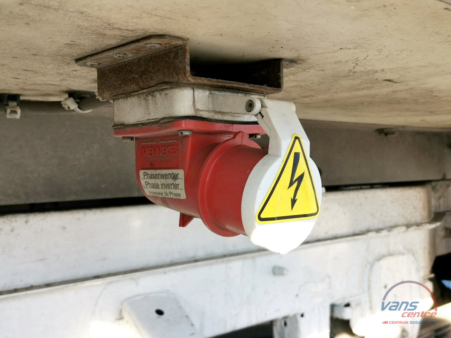 MAN TGE 3.180 MRAZÍ/CHLADÍ/ 6 PALET/ 380V