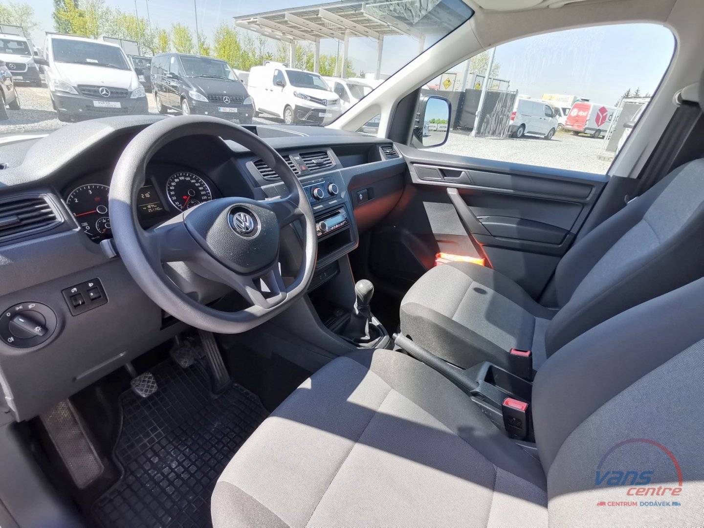 Volkswagen CADDY 2.0TDI/75KW MRAZÍ/CHLADÍ/ NEZ.TOPENÍ/ 230V/ ČR