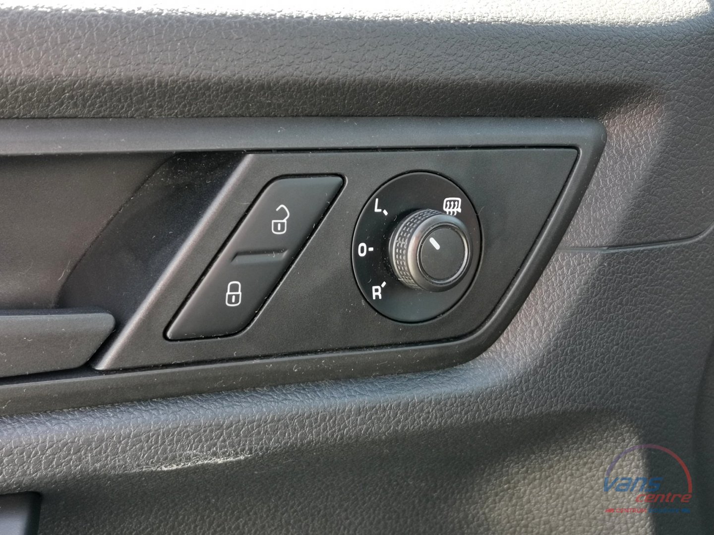 Volkswagen CADDY 2.0TDI/75KW MRAZÍ/CHLADÍ/ NEZ.TOPENÍ/ 230V/ ČR
