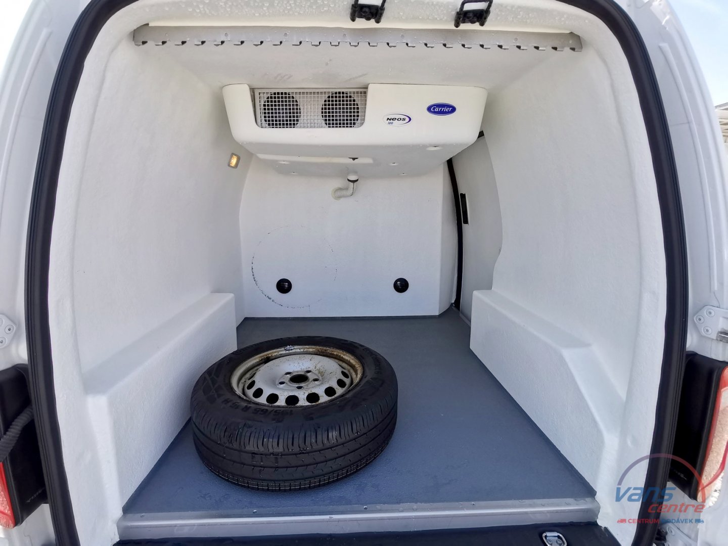 Volkswagen CADDY 2.0TDI/75KW MRAZÍ/CHLADÍ/ NEZ.TOPENÍ/ 230V/ ČR