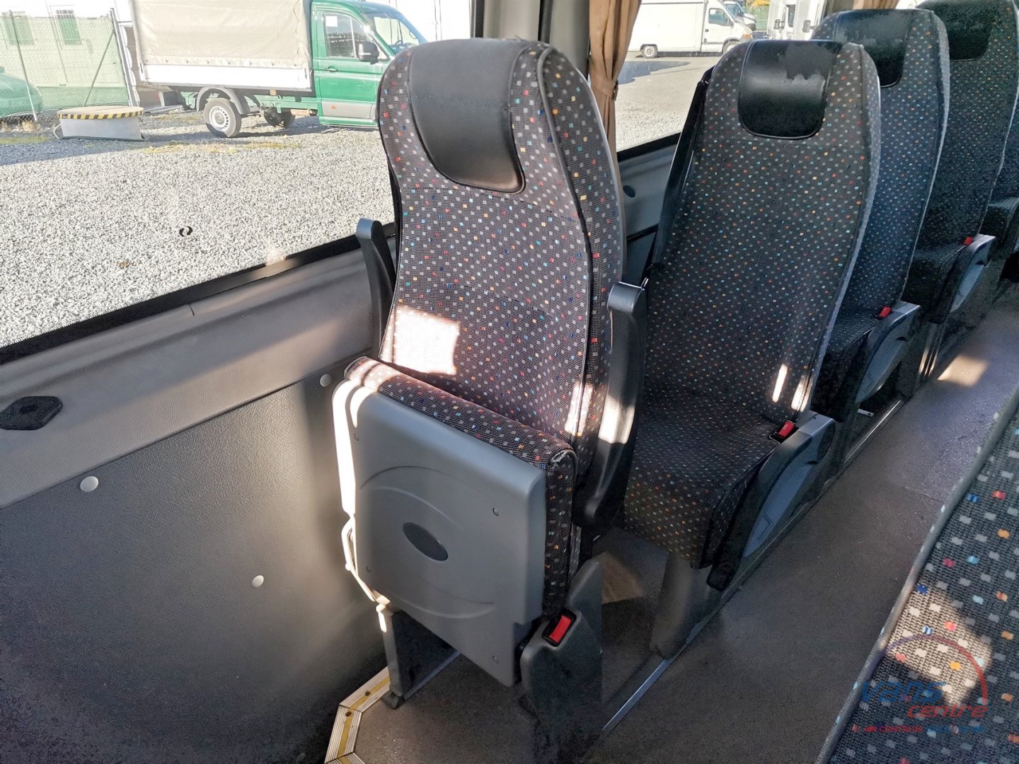 Mercedes-Benz SPRINTER 519CDI BUS 22 MÍST/ BUZOLA/ KLIMA/ TAŽNÉ