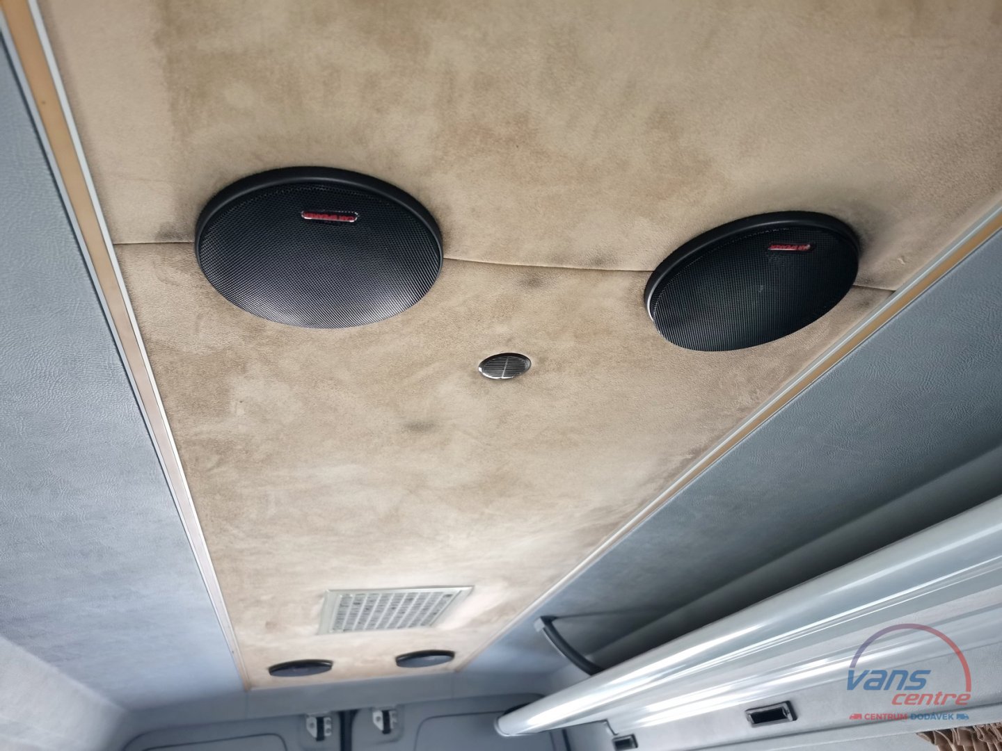 Mercedes-Benz SPRINTER 519CDI BUS 22 MÍST/ BUZOLA/ KLIMA/ TAŽNÉ