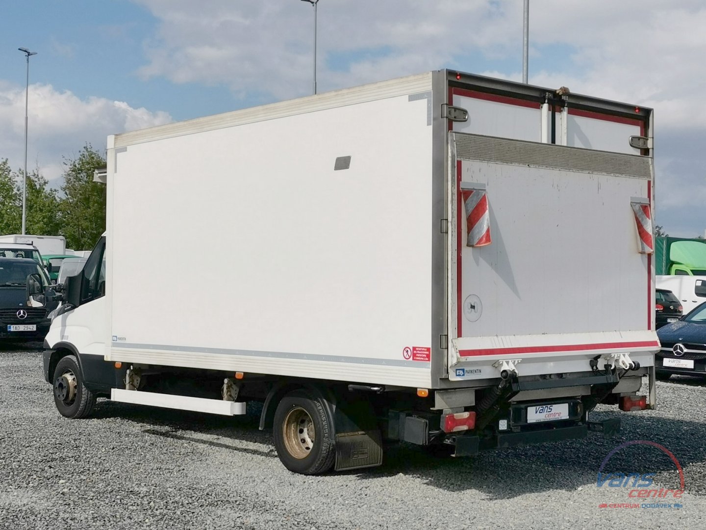 Iveco DAILY 72C17 HI-MATIC/ MRAZÍ/ 11 PALET/ 380V/ H.ČELO