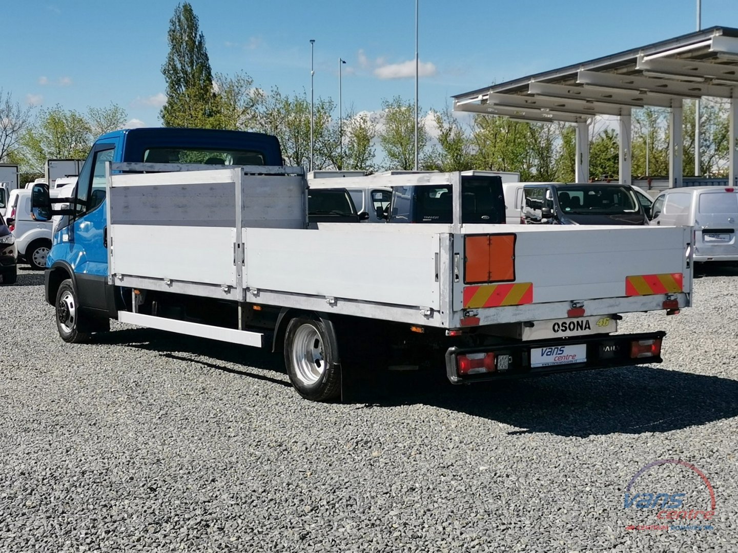 Iveco DAILY 50C18 HI-MATIC/ VALNÍK 5M/ DO 3,5T/ ČR/ 1.MAJ.